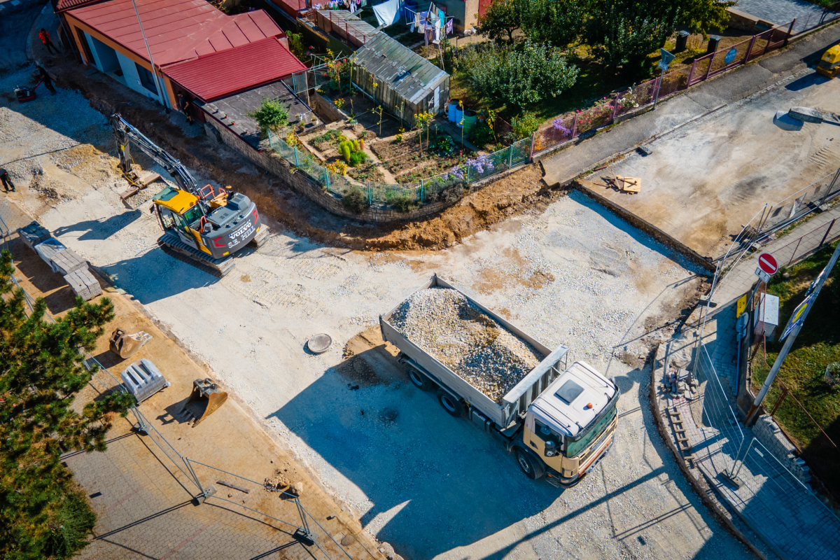 Rekonstrukce jednotné kanalizace s asfaltovým povrchem v ulici Bezručova Dačice